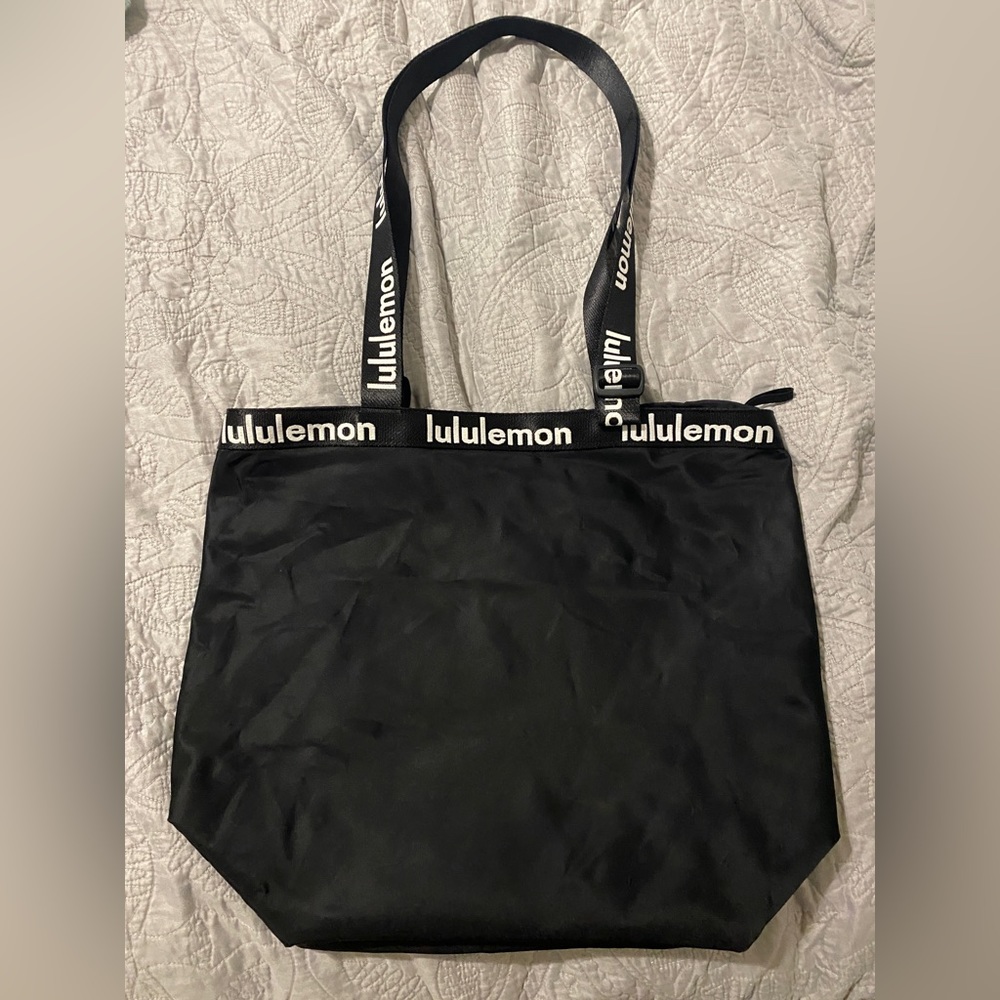 Lululemon The Rest is Written nylon tote
